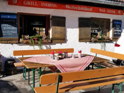 Photo: Brotzeitstüberl am Spitzingsattel